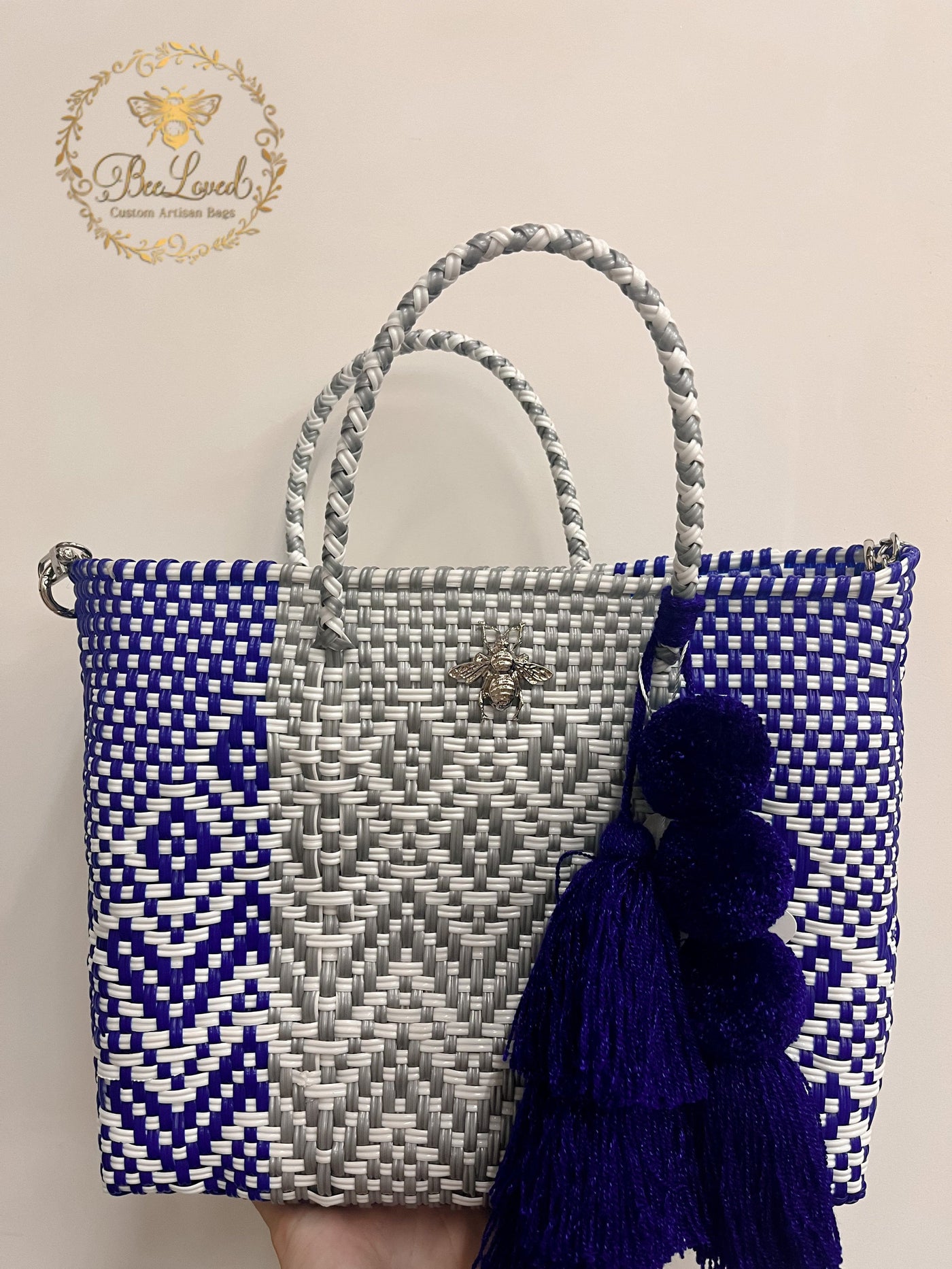 BeeLoved Custom Artisan Bags and Gifts Handbags Small Darter Beech Bag
