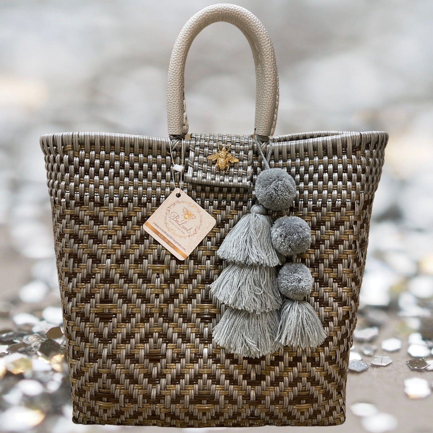 BeeLoved Custom Artisan Bags and Gifts Handbags Medium Silver Balance Bag
